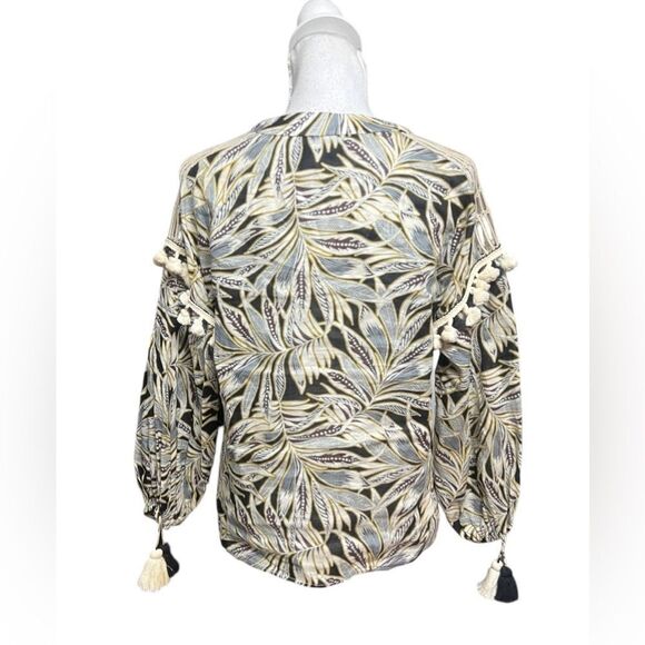 ALEXIS Seila Split-Neck Long-Sleeve Palm-Print Top - Picture 4 of 6